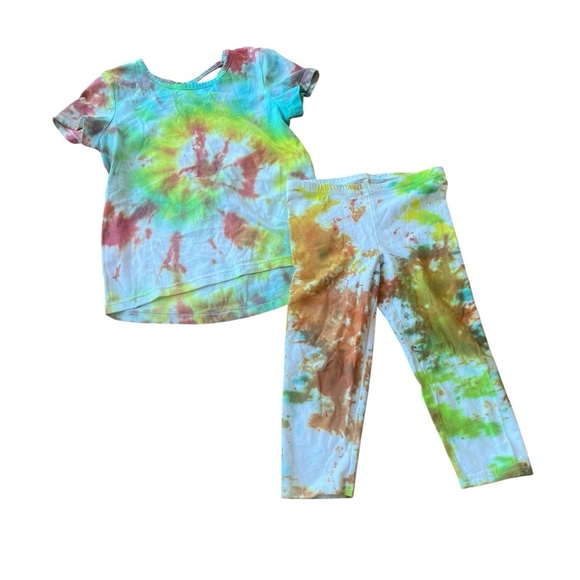 Old Navy Girls Tie Dye T-Shirt & Cropped Leggings Set Size Small 6-7 Rainbow - Picture 1 of 12